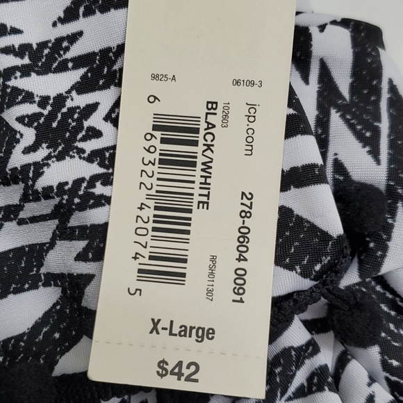 Arizona Swimwear Cover up - Picture 5 of 6